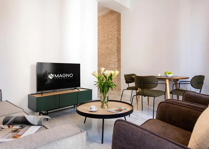 Magno San Gil - Shared Jacuzzi Apartment Seville