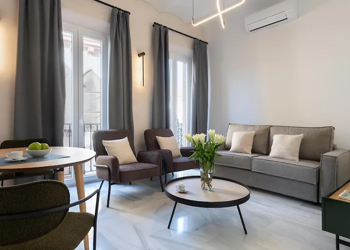 Magno San Gil - Shared Jacuzzi Apartment *